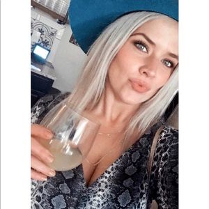 Meet your Posher, Shannon